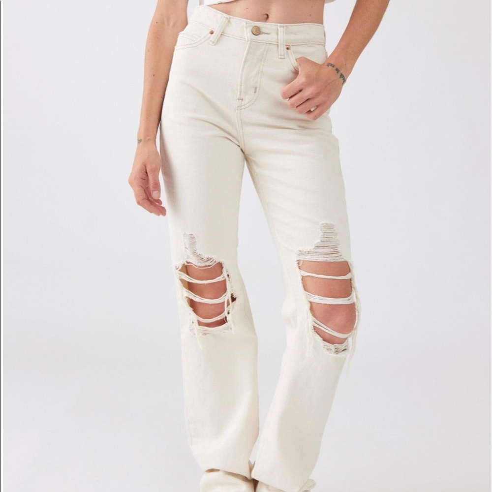 Urban Outfitters BDG High Waisted Distressed Jean in White